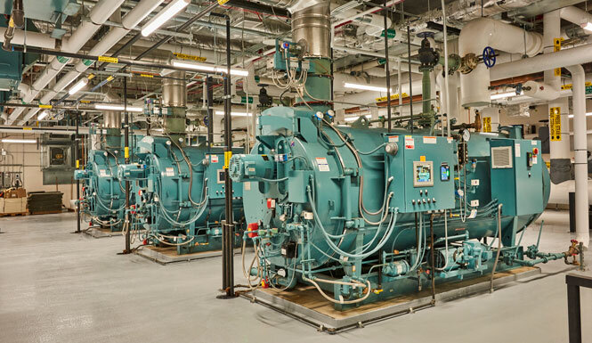 Steam firetube boilers with Hawk 4000 controls